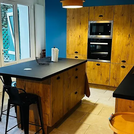 דירה Spacious Cocoon With Garden Near The Sea